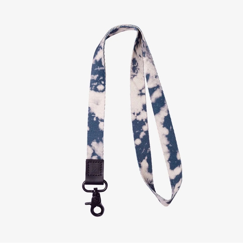 Thread Wallets Bodhi Blue Tie-dye Neck Lanyard New NWT